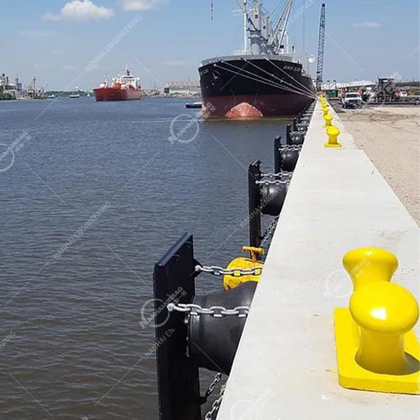 Mooring Bollard Customized Marine Fender And Airbag Solution