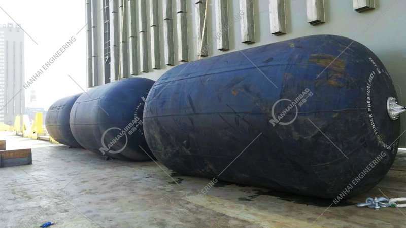 NANHAI-PNEUMATIC-FENDER-APPLICATION-1